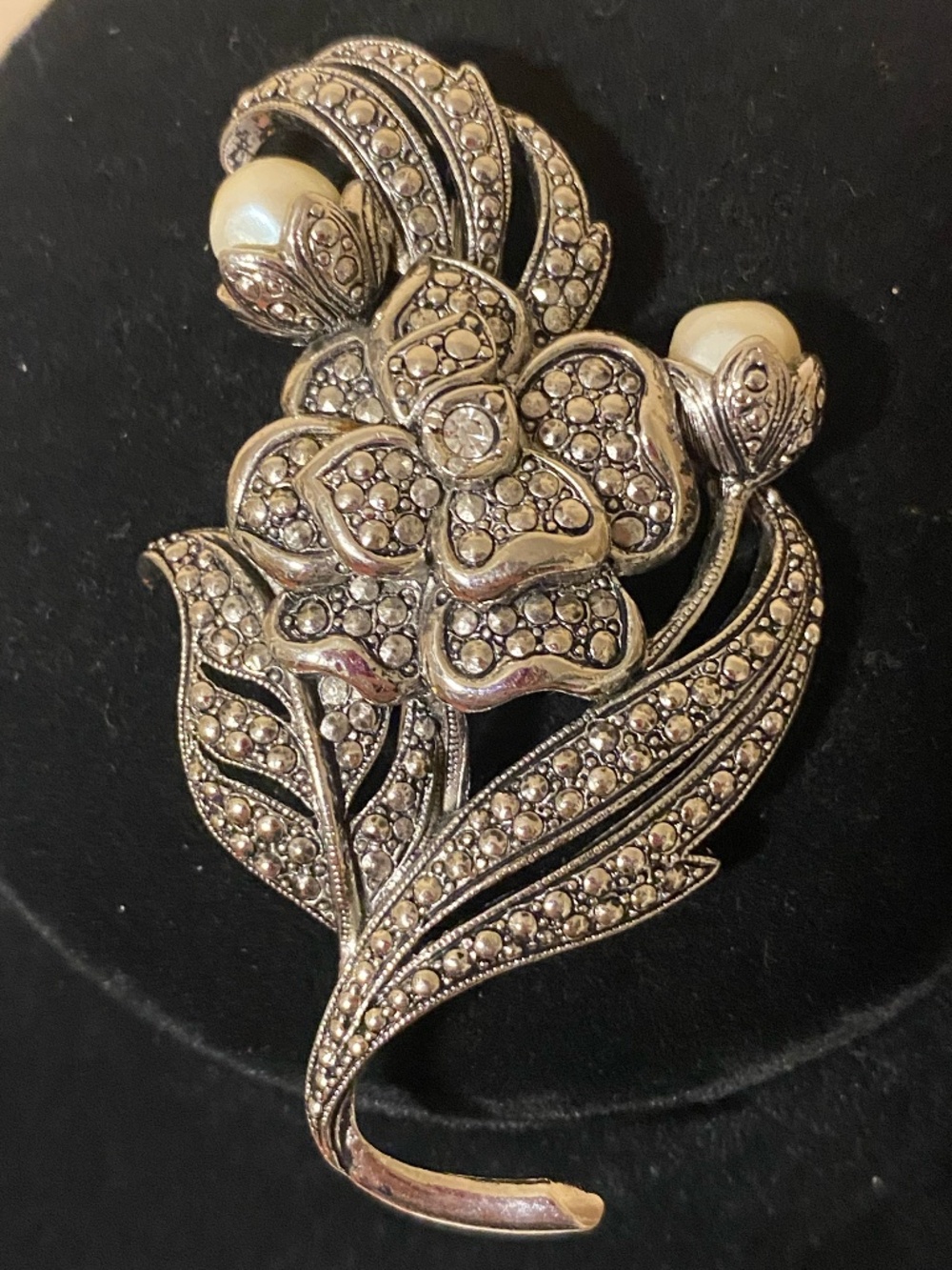 floral antique look brooch